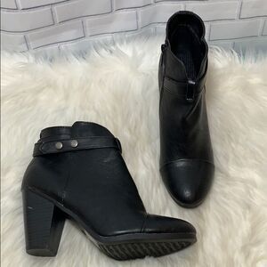 Breckelles Gail Black Leather Zip Booties …